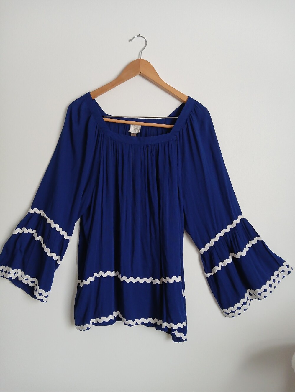 Cupio Top Bell Sleeves Square Neck Size XL